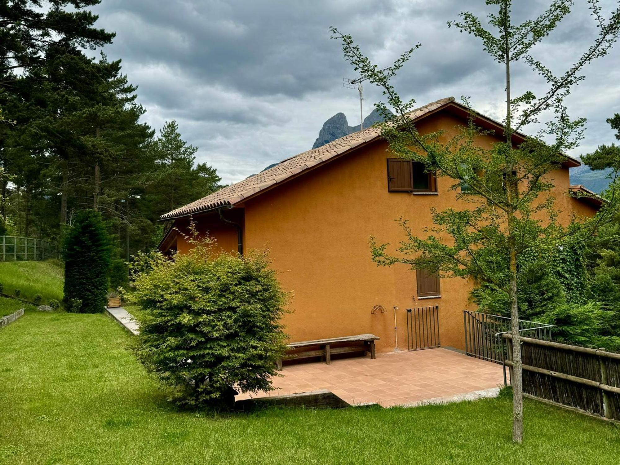 Villa Cal Roig - Pedraforca à Saldés Extérieur photo
